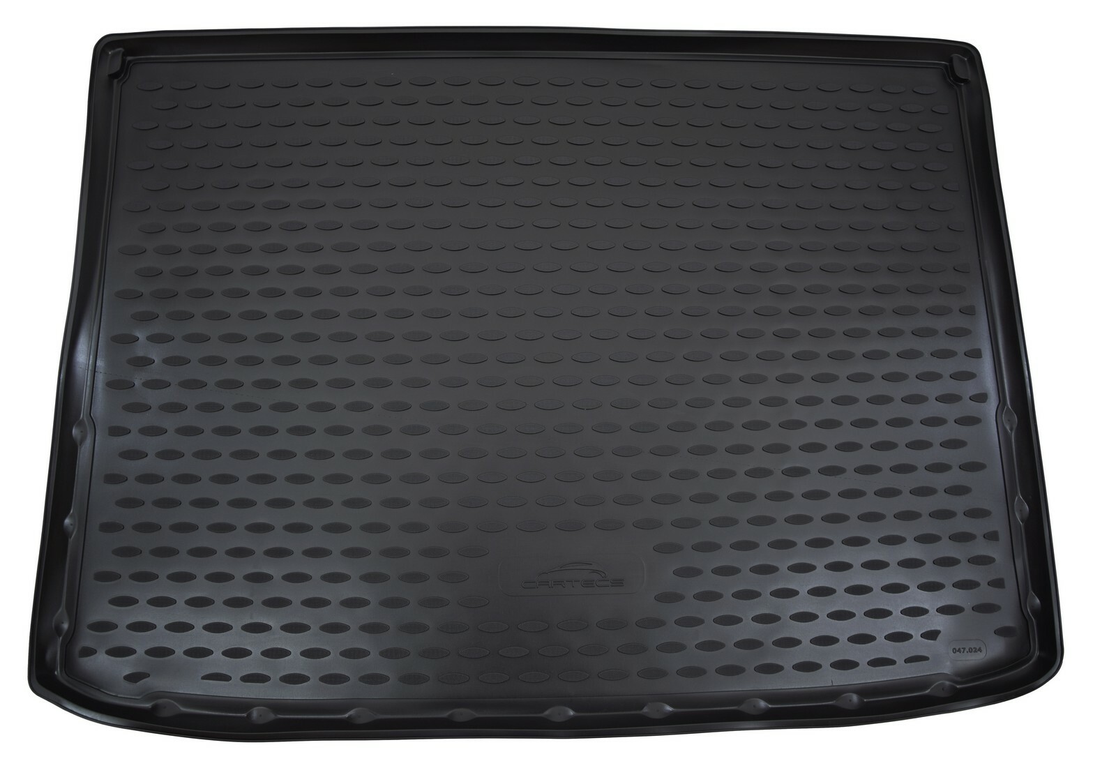 Tapis de coffre caoutchouc Suzuki Vitara idéal pour transporter votre chien et vos loisirs
