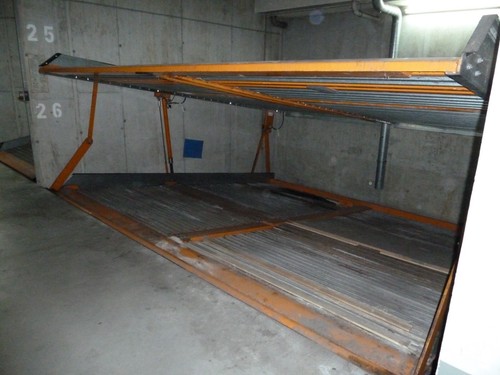 TIEFGARAGENSTELLPLATZ, ZWEIGSTR. 5, 90439 NBG-ST. LEONHARD; TROCKEN/KLIMATISIERT - Bild 4 von 5