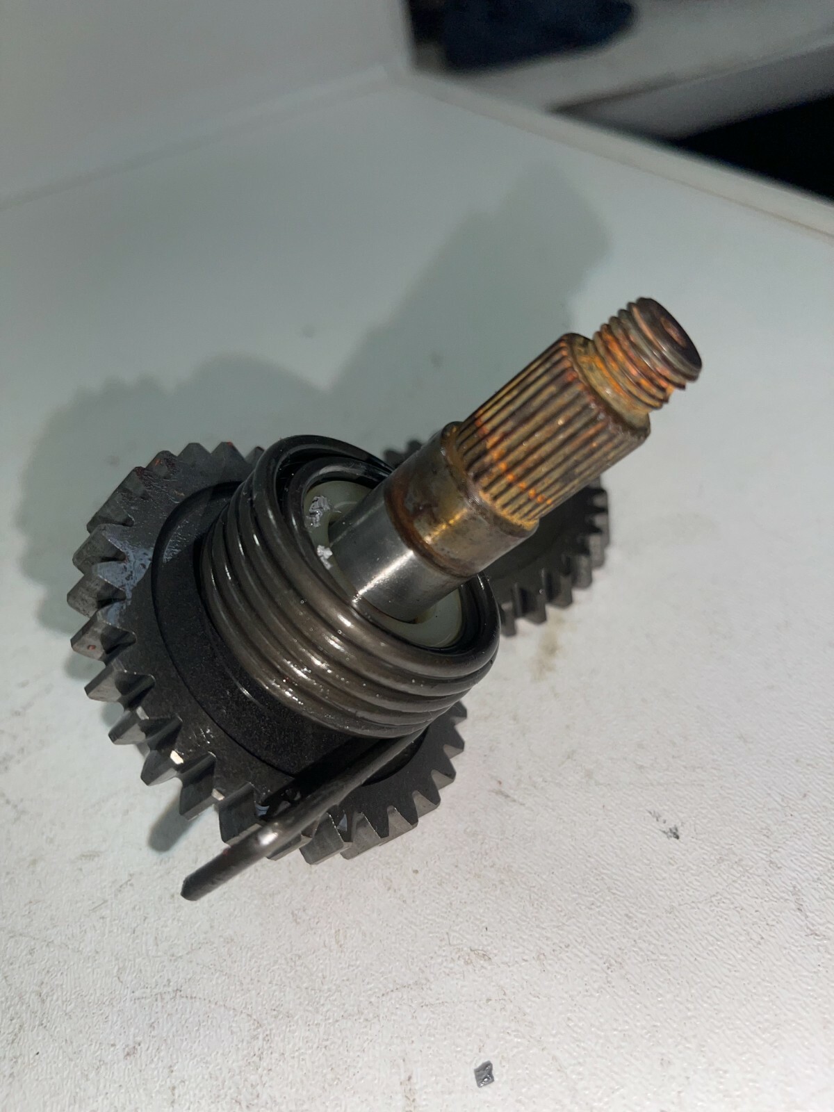 95-06 KAWASAKI KDX 200 KDX 220 OEM KICK START SHAFT & GEARS NICE