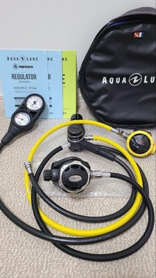 Aqualung Legend Regulator Set with Octopus & Gauge + Carry Bag - Used