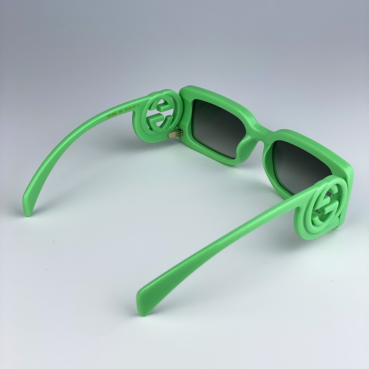 Gucci Women AUTHENTIC Sunglasses Green Gradient Rectangle  display picture 3
