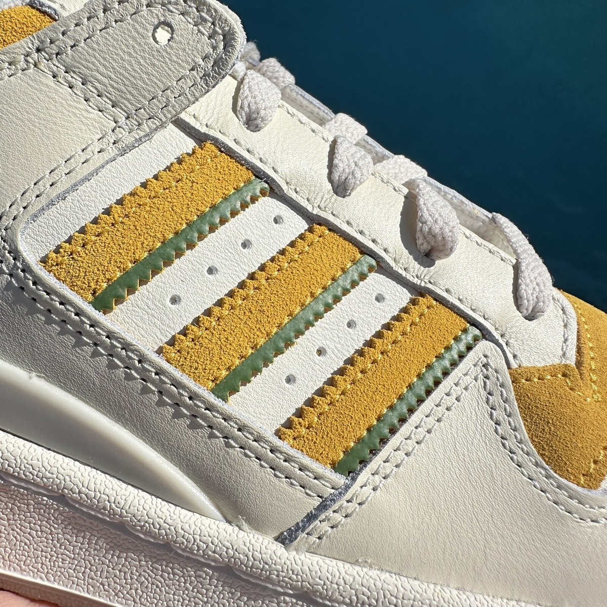 Adidas Originals Forum Low Ivory Men display picture 3