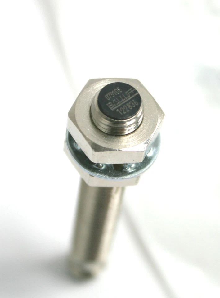 BES01ZT BALLUFF Sensor BES M08MI-NSC40B-S49G & C49BNE00VY050M Cordset Cable    - Image 4 of 4