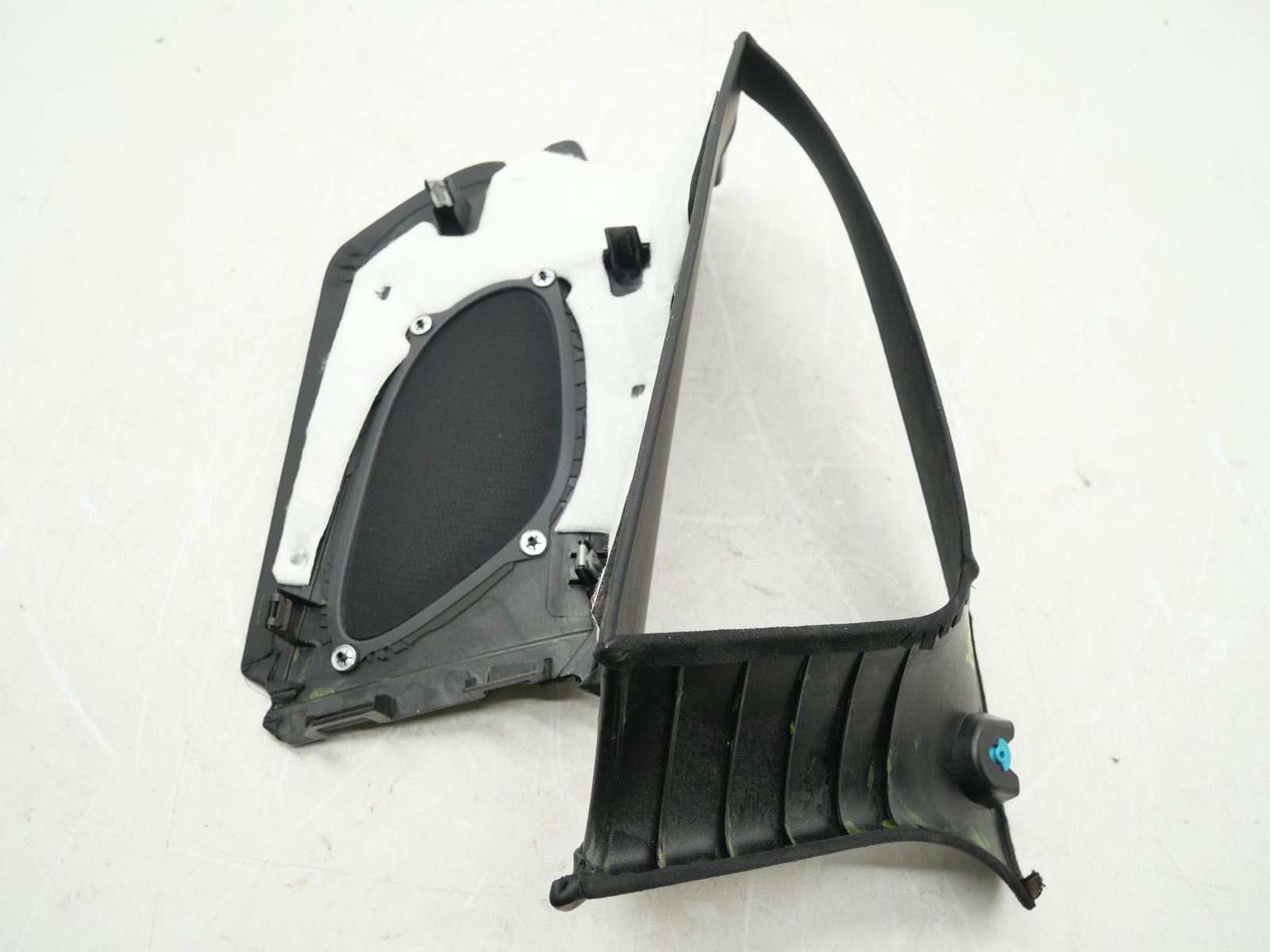 Used Rear Passenger Interior Quarter Window Trim RH 2016-2021 McLaren 570S OEM