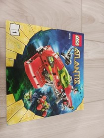 LEGO Atlantis: Neptune Carrier (8075) Complete, with Minifigs, Instructions, Box