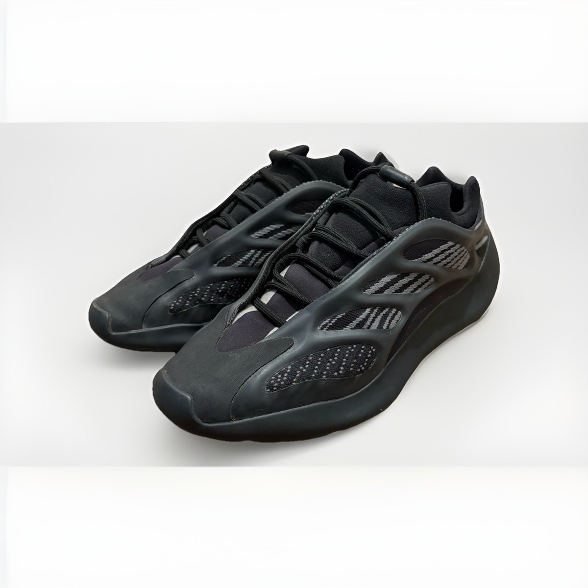 Adidas Yeezy Boost 700 Wave Runner Yeezy 700 Yeezy Season Socks