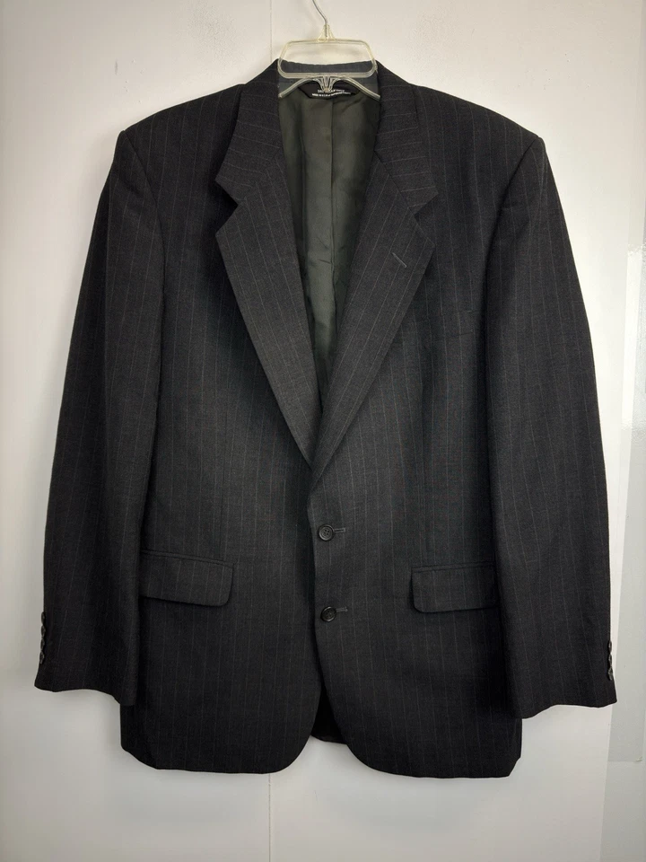 Henry Grethel Suit Mens 42R Blazer Jacket 36X32 Pleated Pants Grey Striped Wool - image 2 of 4