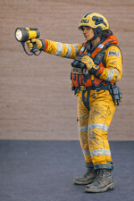 R5 Female Lifeboat Crew Figure – Handheld Spotlight | Unpainted Multiscale Model