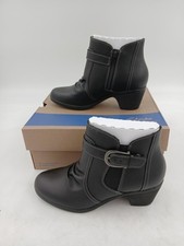 Clarks Emily2 Opal Boots Womens Size 6.5 Black Leather Ankle Zip Buckle Heeled