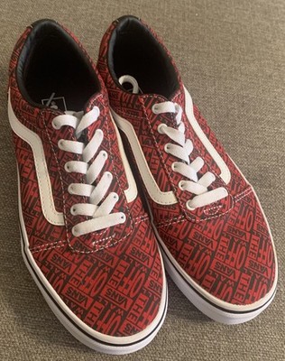VANS Ward  Off The Wall , Red & Black Repeat Logo Mix Skate Shoes, Size Y6, NEW