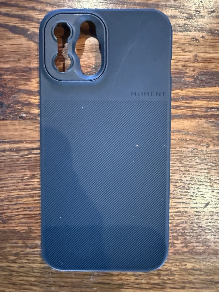 Funda Moment Resistente para iPhone 12 Pro Max Foto 2 de 2