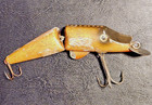 4 Wood & Plastic Antique Fishing lures Mirrulure Sinker, Shakespeare & Others — photo 5