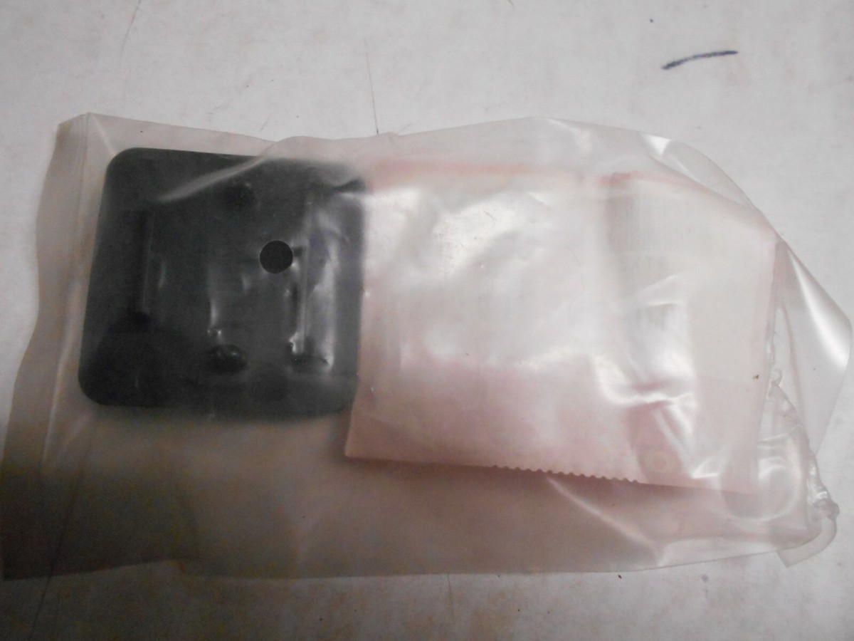 GENUINE HONDA PARTS REAR REFLECTOR CRM250 XLR200R XLR250R 33741