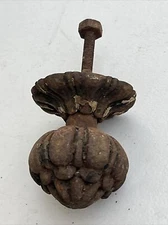 Antique Centre Door Knob 3”    A K & Sons    Used