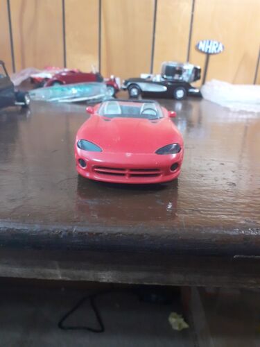 Amt '90's Dodge Viper Built - Picture 1 of 7