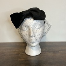 Black Bow Fascinator Hat w/ Net Veil  Vintage Cocktail / Funeral / Wedding/Derby