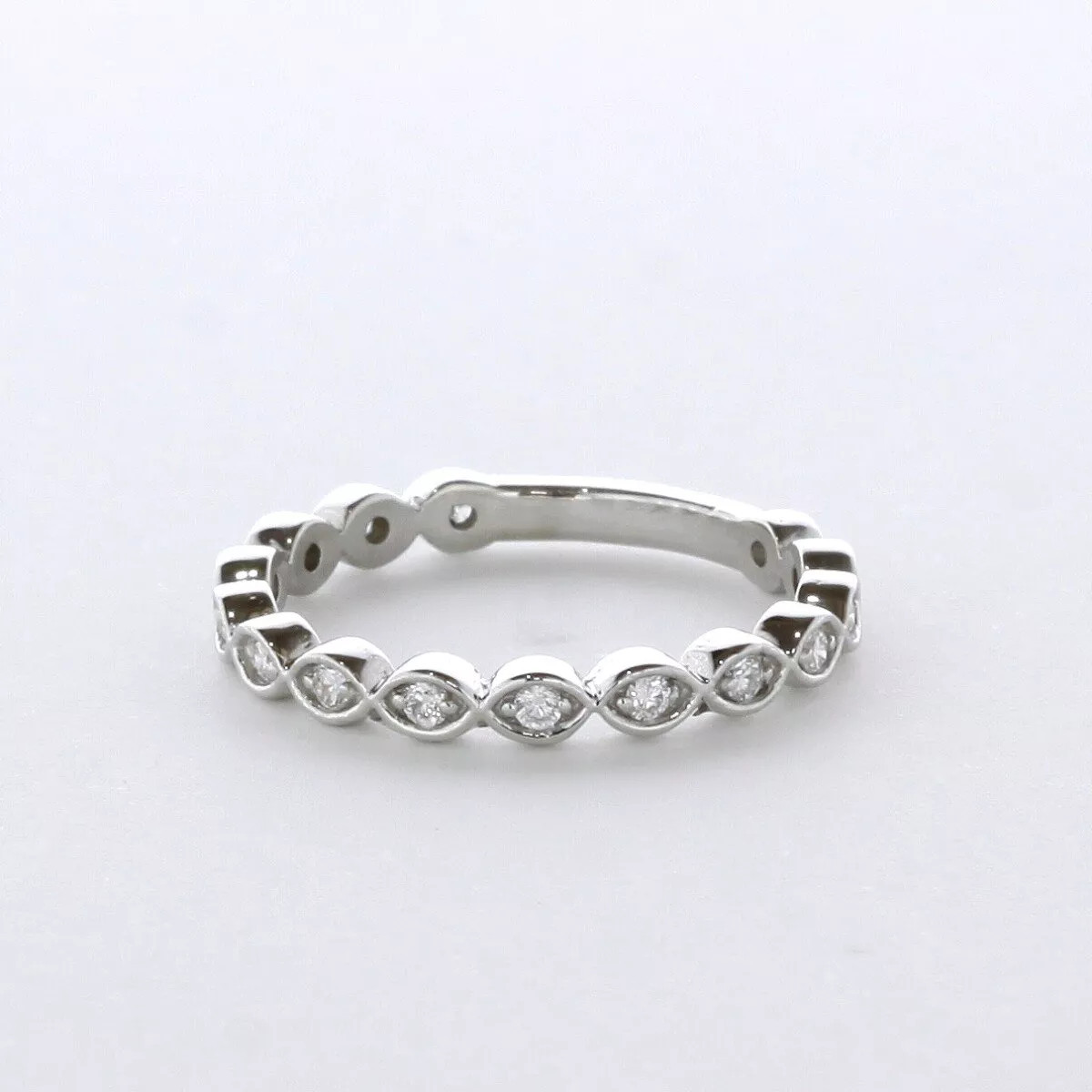 Classic Wedding Band Vintage Solid 14K Gold 0.23 CT Round Natural Diamond F VS2