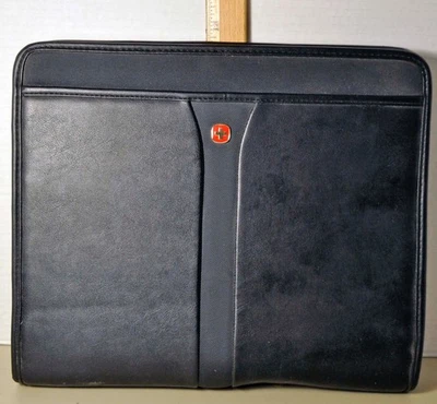 Wenger Swiss Army Knife Co Faux Leather Binder Calculator - Image 1 of 4