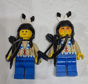LEGO Western Indians: Boulder Cliff Canyon (6748) + Chief's Tepee (6746)  READ