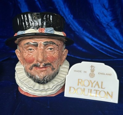 Royal Doulton  Beefeater  (ER) Large Character Jug D6206, Excellent Condition