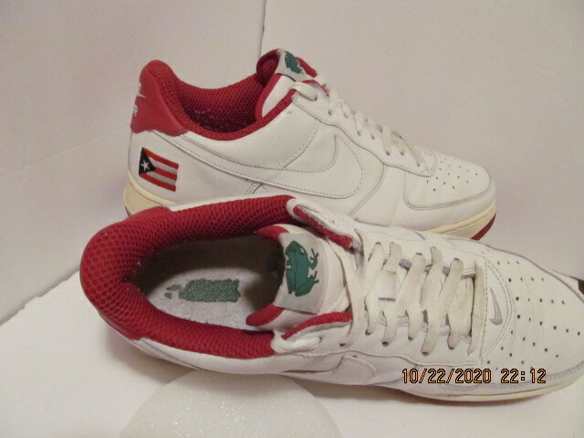 Beautiful & Super Rare Nike Air Force 1  display picture 3