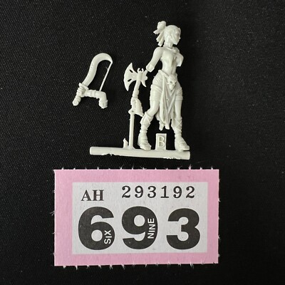 ANFI RN ESTUDIO HARZ MINIATUR FANTASY RPG WEIBLICHE KRIEGERIN SCHWERT MYTHOS ENTDECKER