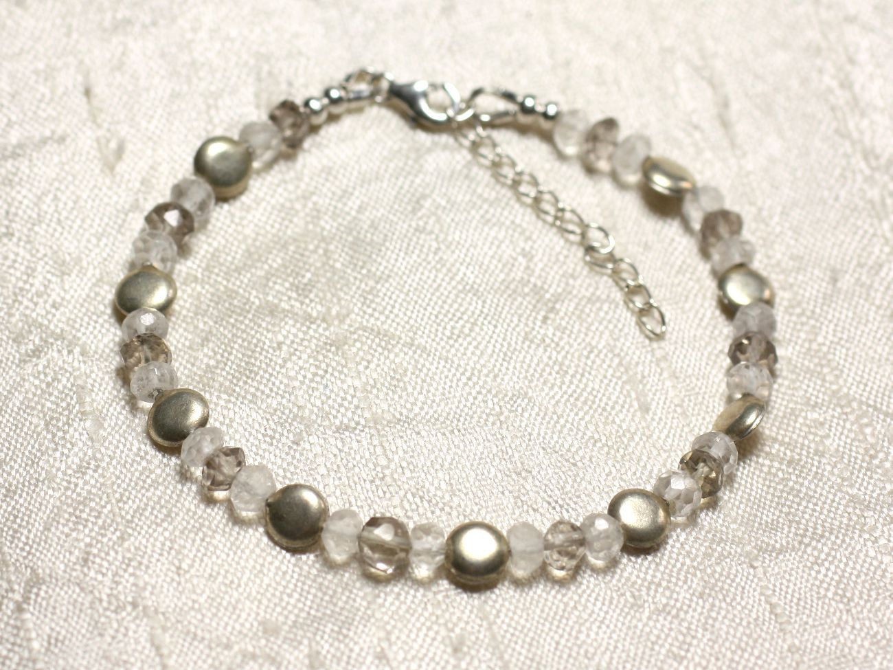 Bracelet cristal de roche et quartz fumé, le bijou argent idéal au quotidien
