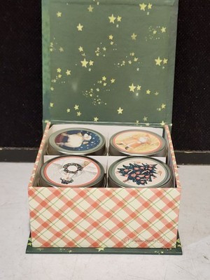 UNUSED Hallmark Natures Sketchbook Marjolein Bastin Retro Christmas 4 Candle Set