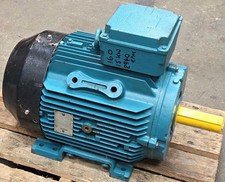 BROOK CROMPTON 15KW 2 POLE 2940RPM 3 PHASE 50HZ 160M FRAME B3 FOOT MOUNTED