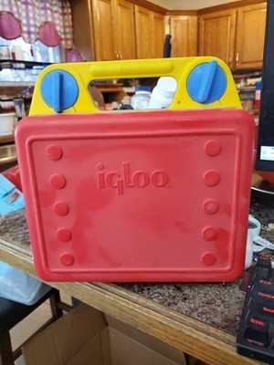 Vintage Igloo Red Blue Lunchbox 