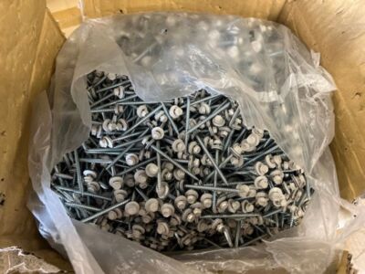 #8 x 2-1/2'' ROOFING SCREWS 1/4''  Hex Head Metal to Wood Self Tapping Bone White