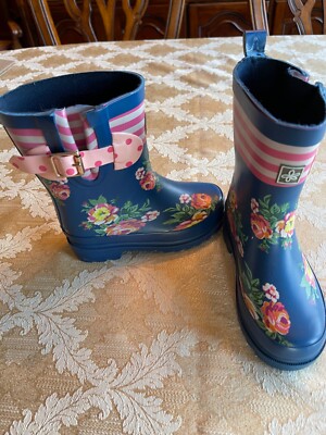 NEW Matilda Jane Raindrops and Roses Rainboots Size 8