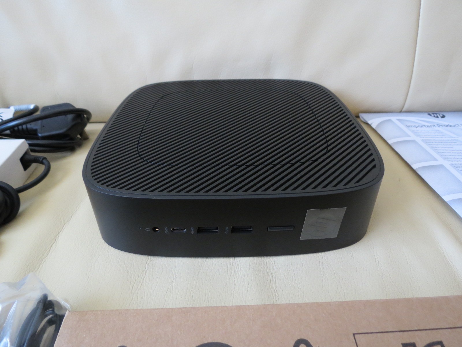 HPEliteT755ThinClientSFFAMDRyzenEmbeddedV25468GBRam256GBSSD-NEW!