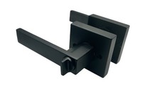 Privacy Door Levers-Matte Black Door Handles With Lock - Modern ( New Other )