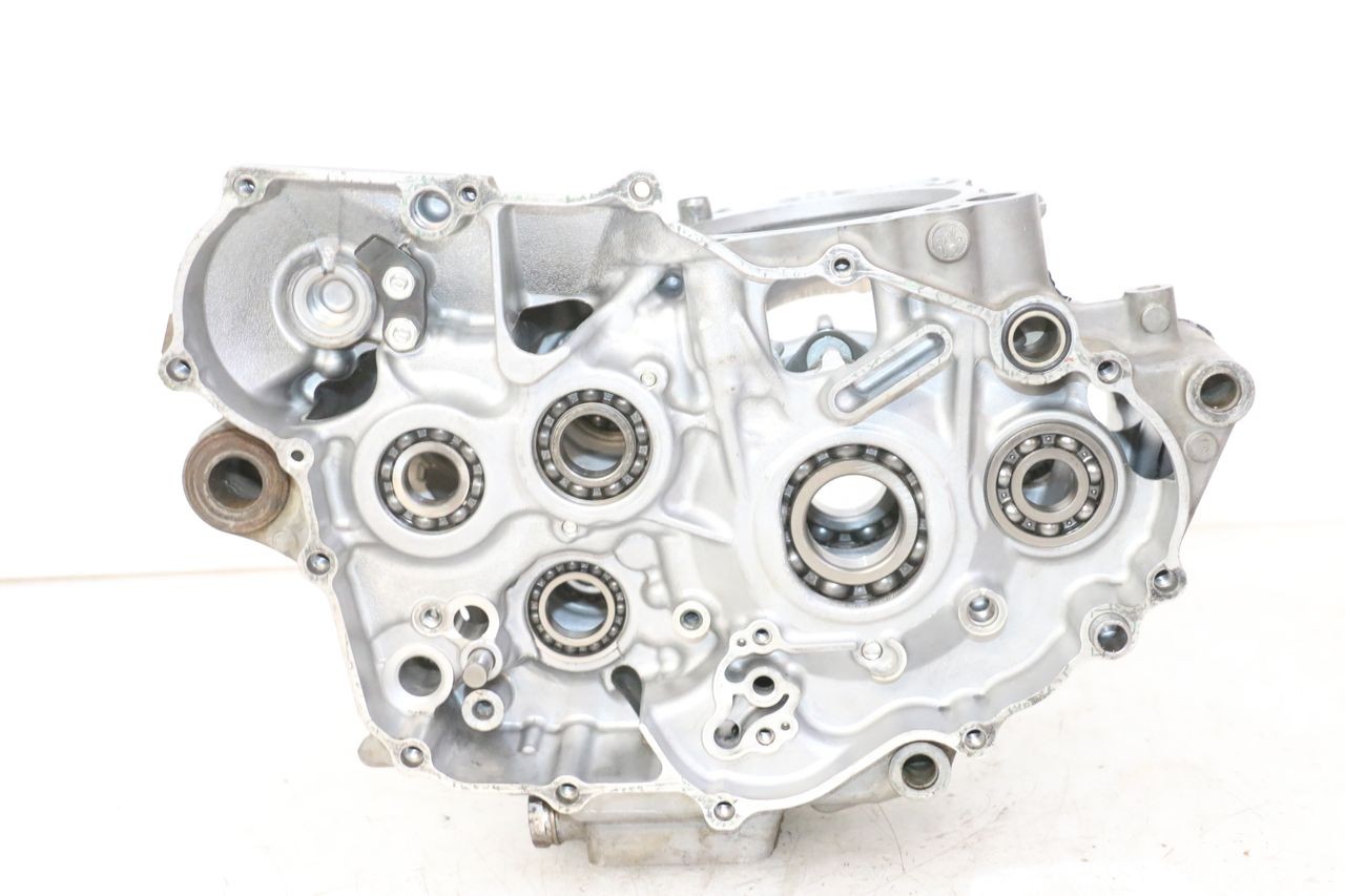 LOW ENGINE COVER - YAMAHA YZ-F YZF 250 (2014 - 2018)