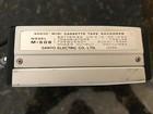 SANYO MINI CASSETTE RECORDER M-508 - VINTAGE 1970s — photo 3