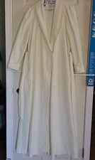 Vintage Vanity Fair Long full Robe and Gown set, size Small Beautiful Lace Nylon