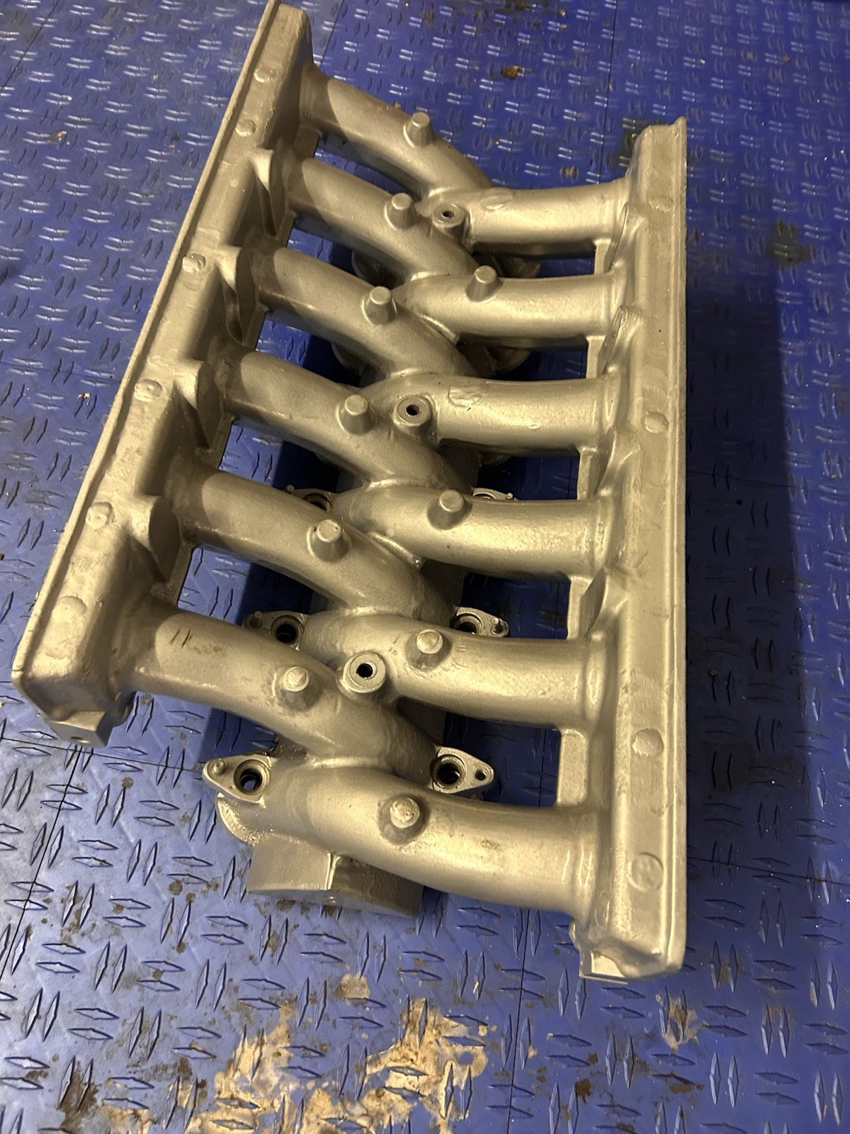Lamborghini Countach Fuel Injection Intake covers (left and right)