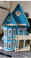 Georgian Home  Wooden Dolls House