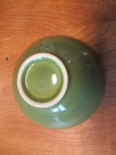Crate & Barrel FINLEY Dark Green Coupe Bowl 6" 1 ea 2 available - Imagen 3 de 4