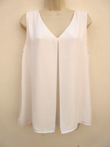 Blouse / Top size 12 - Cream Sleeveless V-neck Layered Front