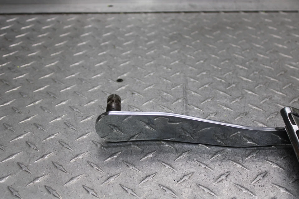 Kawasaki Vulcan 1600 VN1600A 2004 pedal de freno clásico 43001-0005 Foto 2 de 4