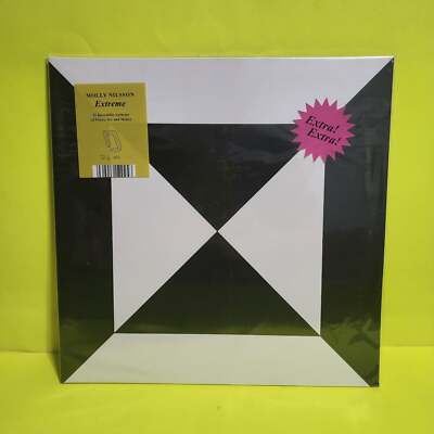 Molly Nilsson - Extreme /  Rare with a Book & 7'' - 2022 - LSSN084 New - Sealed -