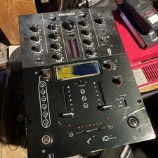 Reloop IQ2+USB DJ Mixer for spares repairs