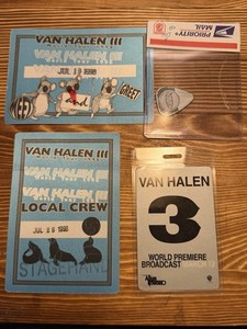 Van Halen III World Tour 1998 Backstage Passes Lot w/ EVH Guitar Pick