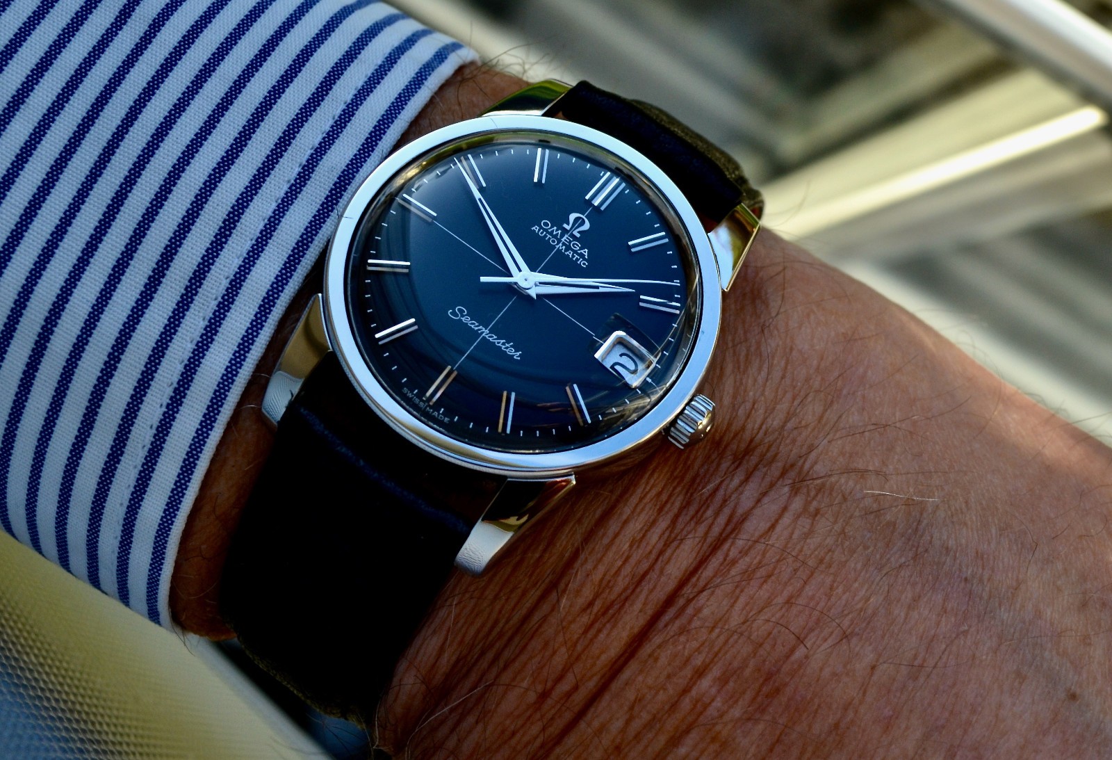 SEAMASTER SUPERB DIAL OMEGA HAIR StSt MENs + 1966 BLACK 562 DATE AUTO VINTAGE - VintageWatches.PK SEAMASTER SUPERB DIAL OMEGA HAIR StSt MENs + 1966 BLACK 562 DATE AUTO VINTAGE - vintagewatches.pk