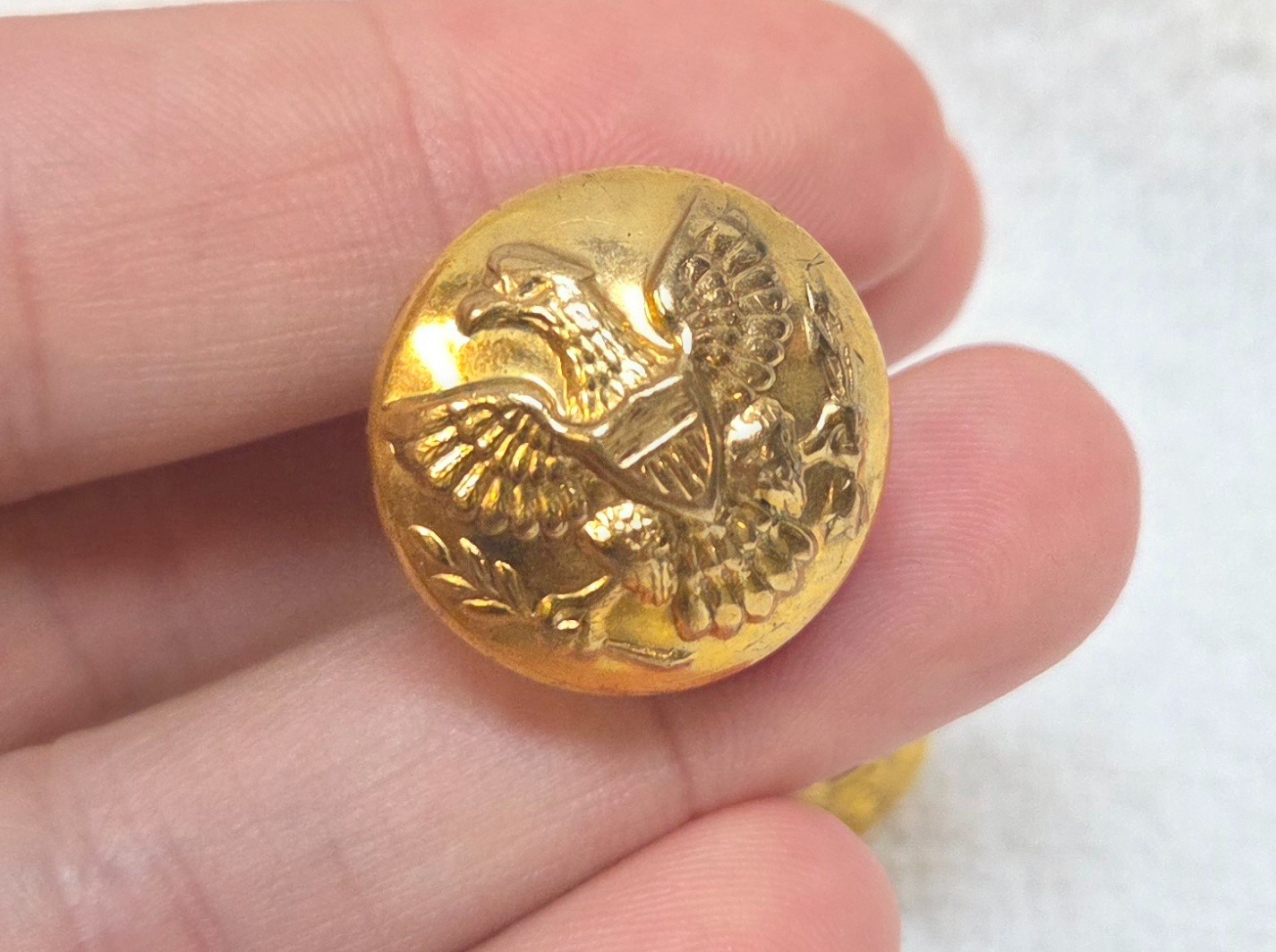 Bright shiny brass Indian Wars-era Eagle cuff-links by  Horstmann, Phila