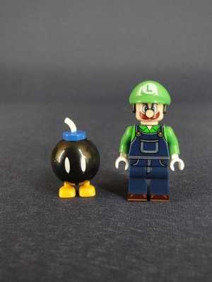 Luigi Custom Nintendo Game Figure PAD printed compatible with all bricks