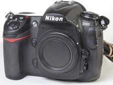 Nikon D300 DSLR Body, w/batt, charger, manual, Shutter Count Only 10,390