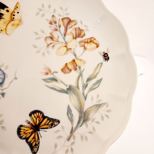 4 Lenox Butterfly Meadow Dinner Plates Porcelain Scalloped Mixed Designs 11" - Picture 4 of 16